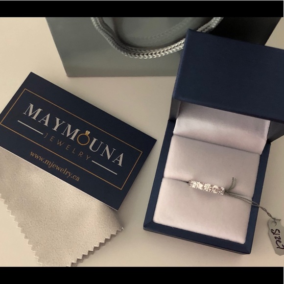 925 Sterling Silver Half Round CZ Eternity Band - Picture 8 of 9